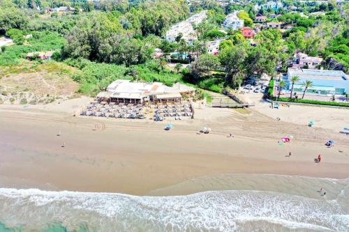 1094 modern duplex penthouse on the beach - image 4
