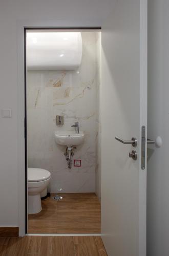 Ruby Red House, Sofia (photo 6)