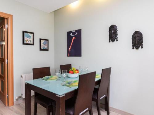  Apartment Sants-Montjuic Rambla Badal by Interhome in Barcelona