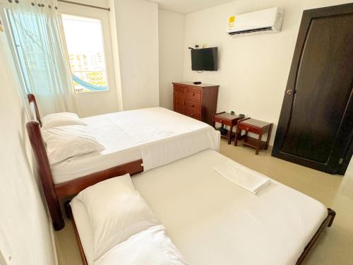 One-Bedroom Apartment image 1