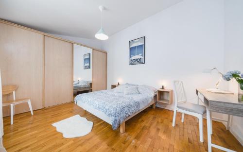 Unique Spacious 3 Bedroom Apartment - Old Town Loft - by Upstairs, Krakow