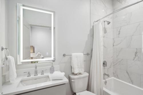 Penthouse Apartment image 7