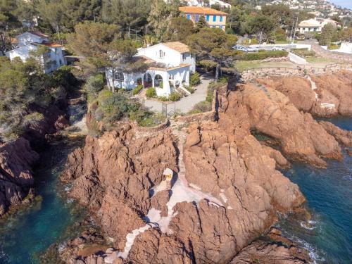 Holiday Home La Proue by Interhome in La Baumette