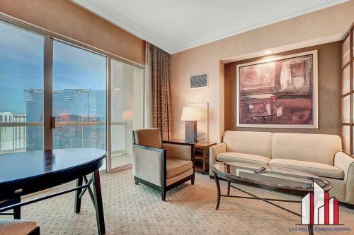 MGM Signature-38-617 Top floor F1 View Balcony, Las Vegas (photo 4)