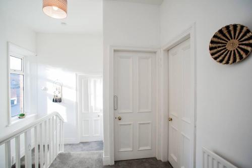 Exterior view, West Beck House Newcastle - Spacious Double Room in North Shields