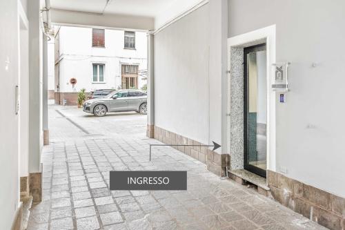 Alrededores, La Perla Rooms in Saronno