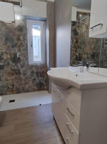 Sweet Apartment - Centre - image 3