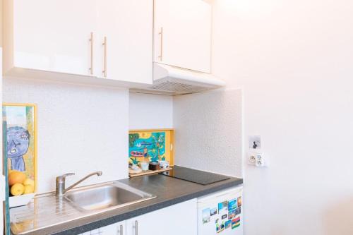 Stylish & Central Studio Apartment Ménilmontant!, Paris (photo 5)