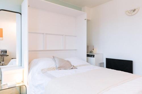 Stylish & Central Studio Apartment Ménilmontant!, Paris (photo 7)
