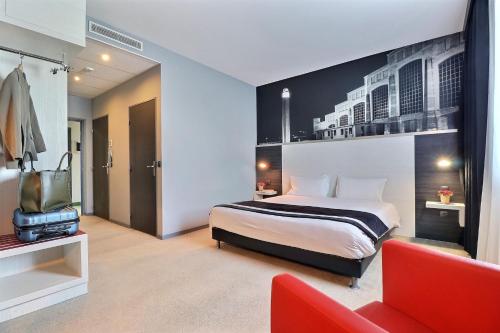 Hôtel des Lumières Lyon Meyzieu Arena Stadium Hotel de charme Jons