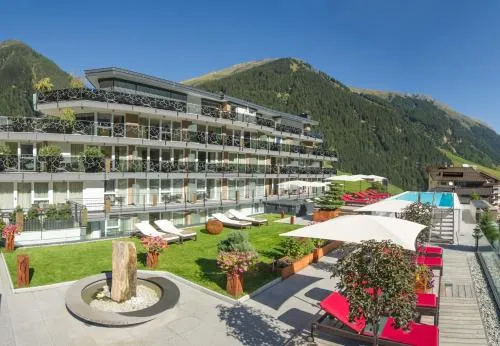 Hotel Fliana 4-Sterne Superior in Ischgl, Österreich