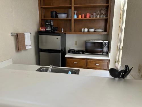 Sunset Inn and Suites