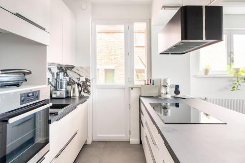 European heart 2-bedroom flat., Brussels (photo 6)