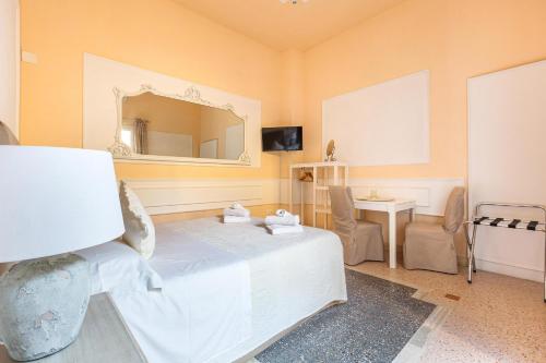 DimoraLeTreMuse Charming Guesthouse in Lecce – Lecce, OK