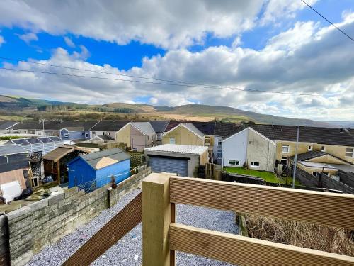 Mountain Haven 3 bedroom Whole Home near Afan Valley and Bike Park Wales Sleeps 6