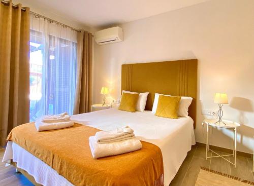 Double Room with Terrace image 10