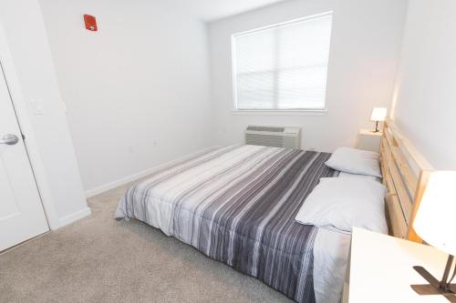 Modern & Cozy 2 - Bedroom gem mins from NYC in Jersey City, USA