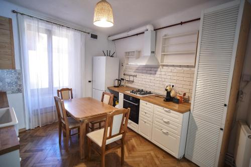 Superior Apartment image 4