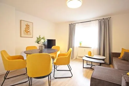 Blossfeld-Apartments XL-Ferienwohnung Jena Zentrum, 2 Schlafzimmer, W-Lan, Waschtrockner, inkl kostenlosem Parkplatz in Jena, Deutschland