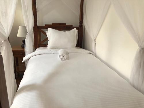 Deluxe Triple Room image 8