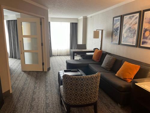 Photo - Chicago Marriott Suites O'Hare