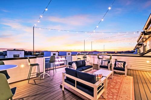 NEW Nash Eras - 15 Beds - Hot Tub on Rooftop Deck in Városközponthoz közel