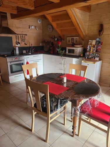 virtuve, Chambre d'hôte le Rosier (Chambre d'hote le Rosier) in Fay-sur-Lignon
