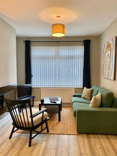Bailey’s Townhouse 4