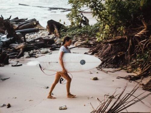 Kaini Mentawai - Surf Resort in Katurai
