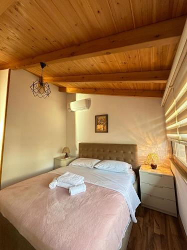 1 double bed