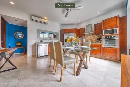 V399 Amazing 1BR Condo with Rooftop Pool in Zona Romantica in Puerto Vallarta, Mexico
