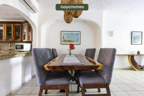 Cozy 3BR House - Front of Marina - Pool in Puerto Vallarta, Mexico