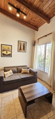 One-Bedroom Apartment image 4