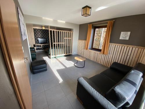 5 bedrooms house with sauna furnished garden and wifi at Francheville Stavelot