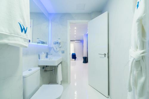 Wavia Hotel - Adults only