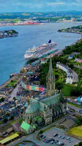 Sea view Flat Cobh