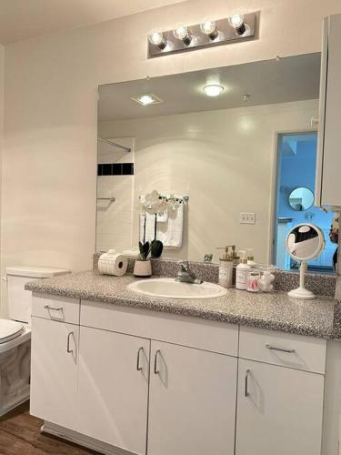 Luxe Marina Del Rey Apartment,Parking, Gym, Pool, jacuzzi,BBQ, Los Angeles (fotografie 6)