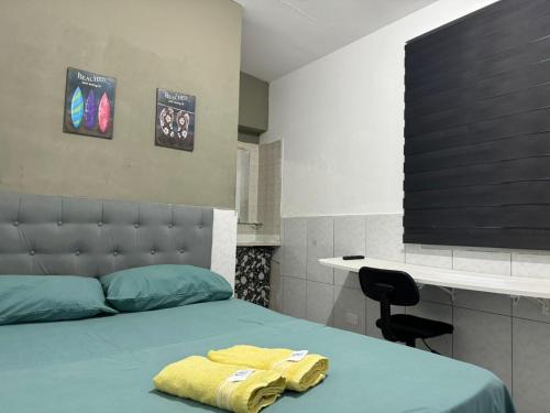 Double or Twin Room with Private Bathroom image 3