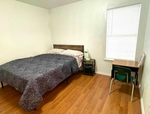 Private room5 near downtown in Dallas, USA