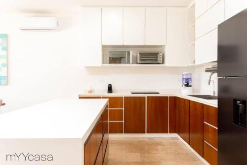 Luxurious 1 Bedroom w/ Pool & Golf Course View in Puerto Aventuras, Mexico