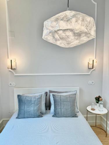 Quarto privativo com banheiro exclusivo fora do quarto chambre d'hôte Square of the Fig Tree