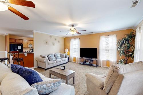 Seaside Haven - Entire Property in Sneads Ferry, USA