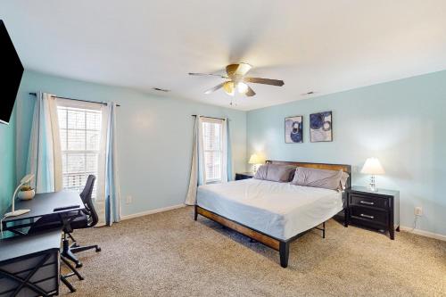 Seaside Haven - Entire Property in Sneads Ferry, USA