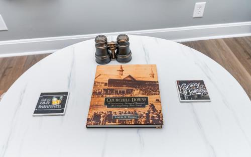 Urban Cottage-Bourbon Trail, Expo, YUM, Derby! in Louisville, USA