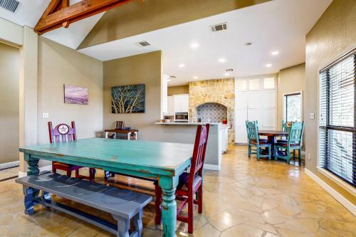 Guadalupe Getaway in Seguin, USA