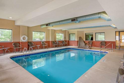 Best Western Danville Inn - image 10