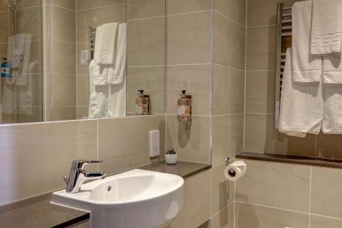Best Western Invercarse Hotel - image 4