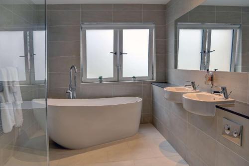 Best Western Invercarse Hotel - image 6