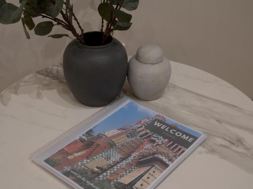 One-Bedroom Apartment image 5