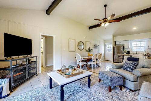 Water View Haven in Kingsland, USA
